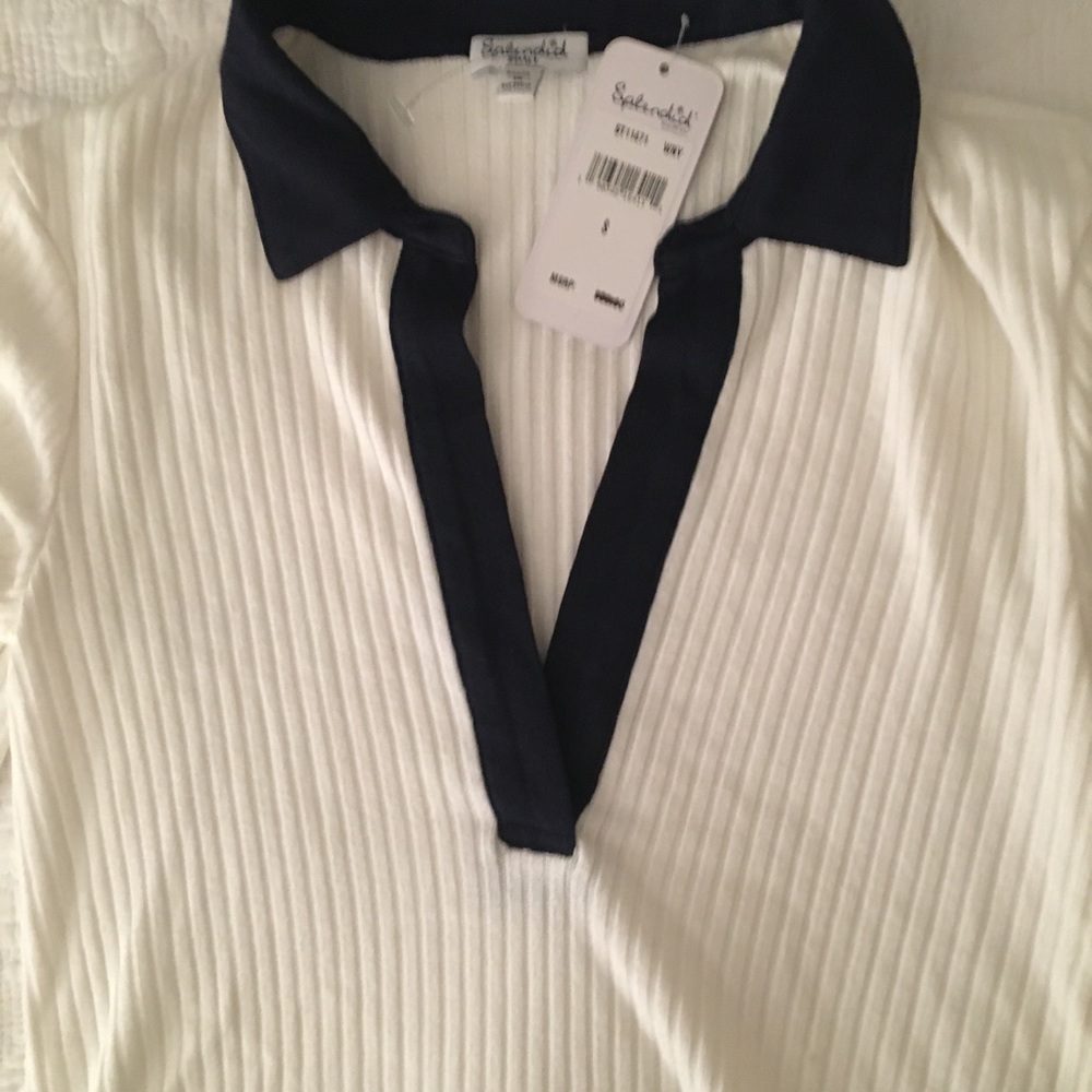 Splendid lightweight sweater or shirt